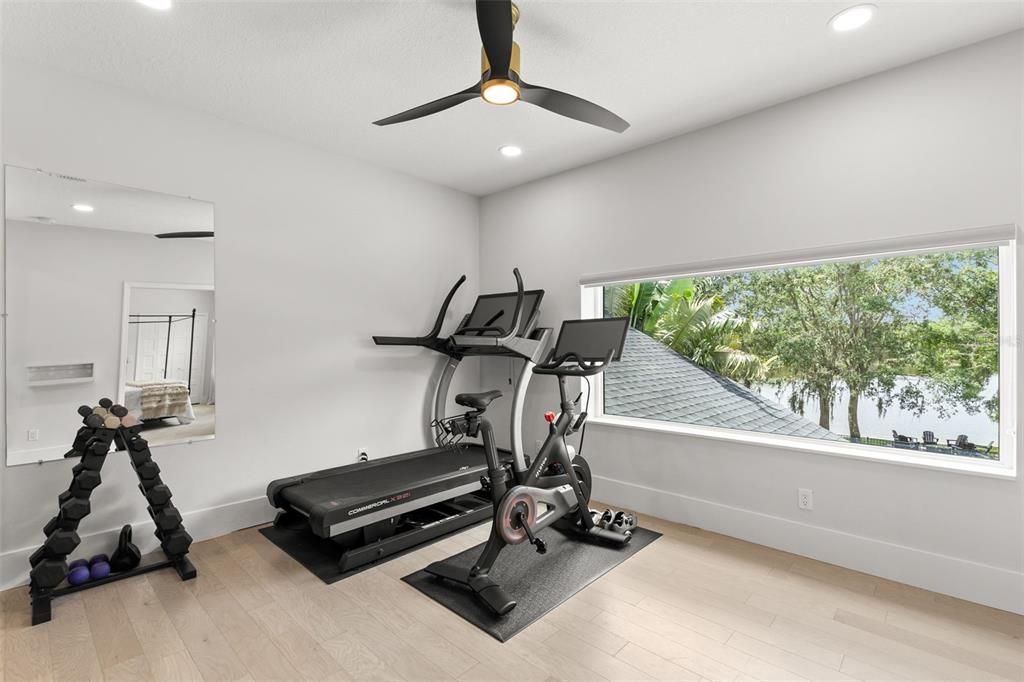 Fitness Equipment, Interior, Recessed Lighting, Wood Texture Flooring