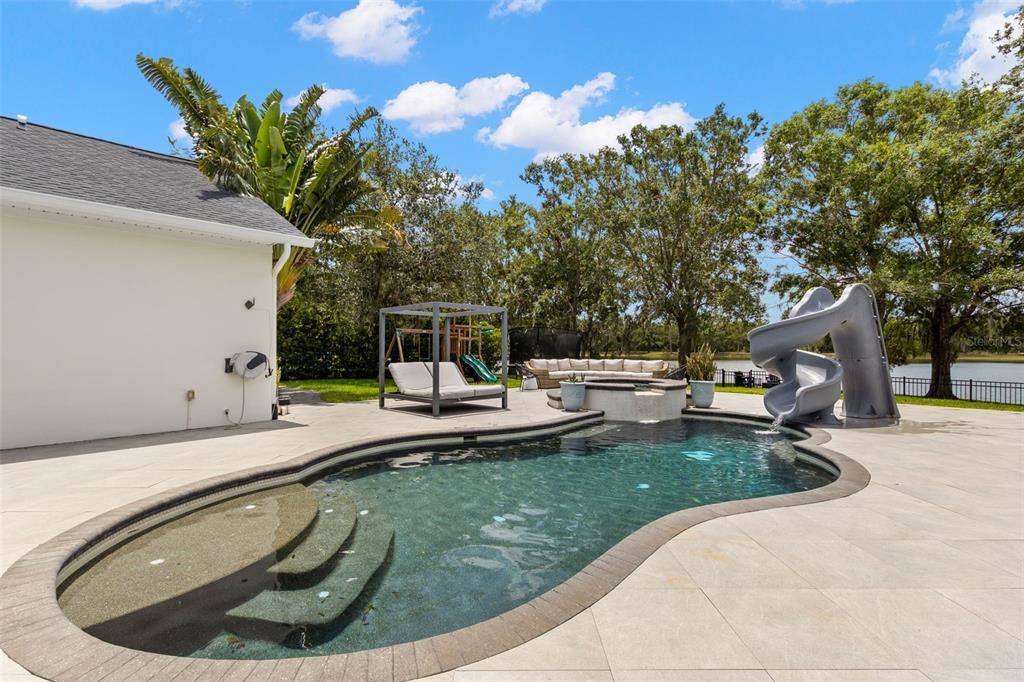 Exterior, Playground, Pool