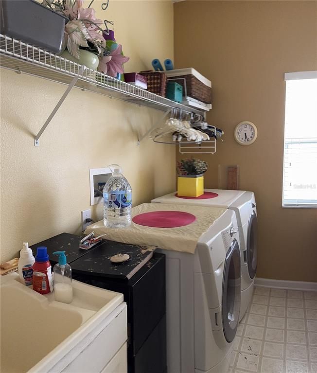 Interior, Washer