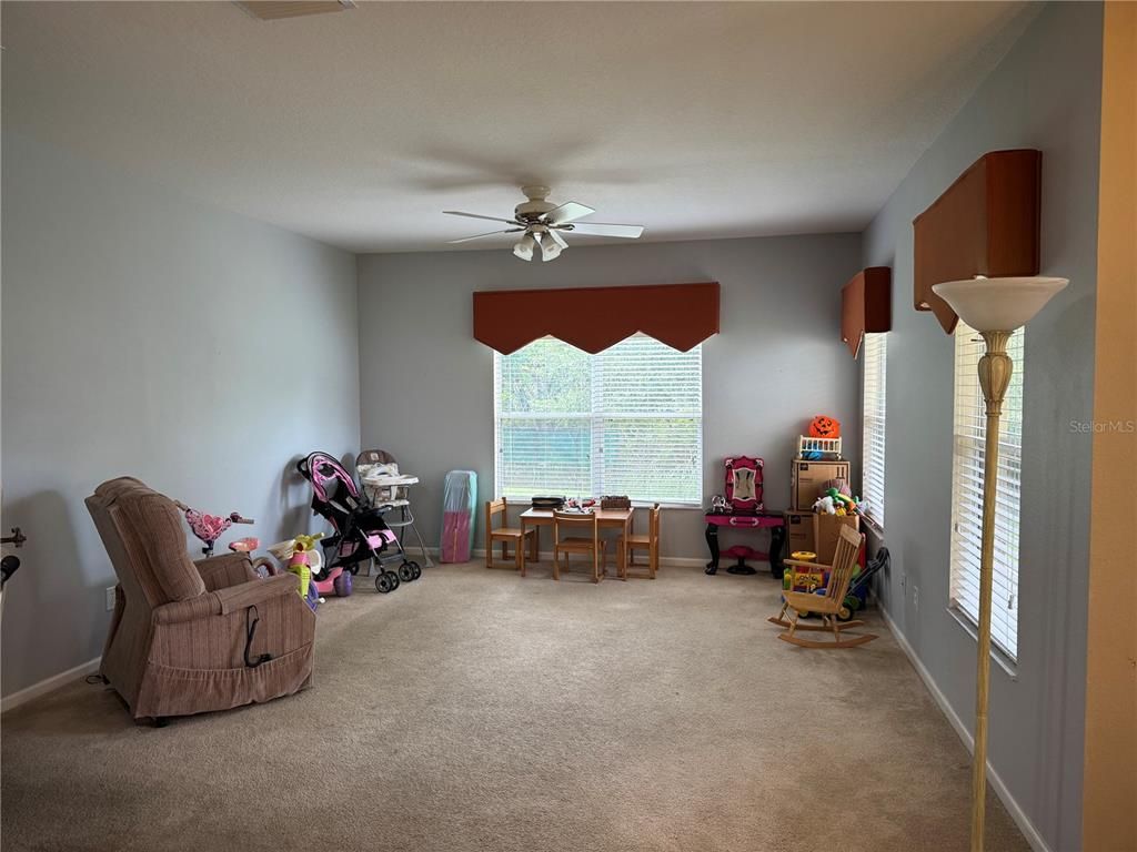 Dining room, Interior