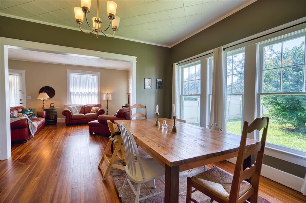 Chandelier, Dining room, Interior, Living room, Wood Texture Flooring
