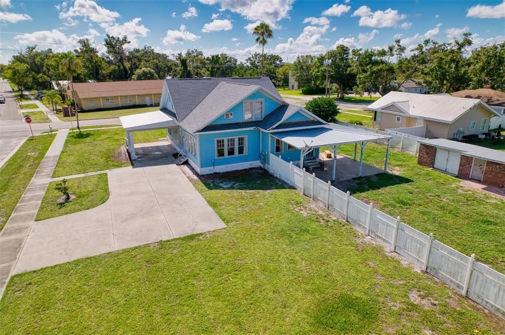 Exterior, Drone