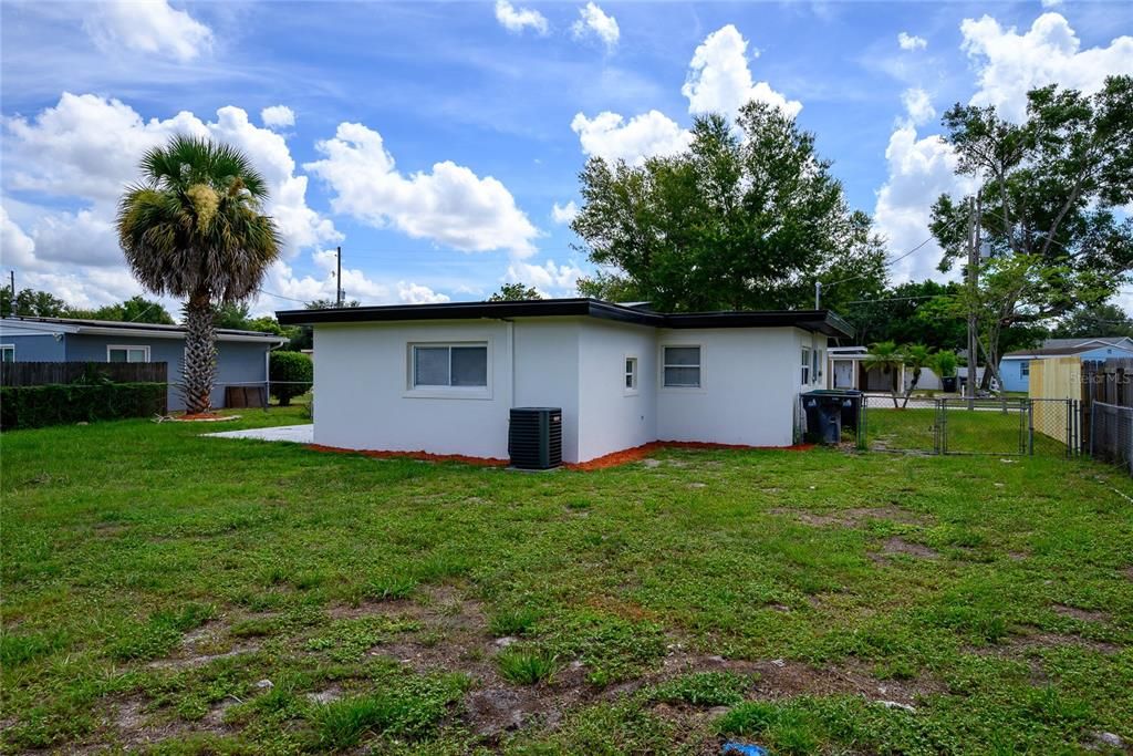 Backyard, Exterior