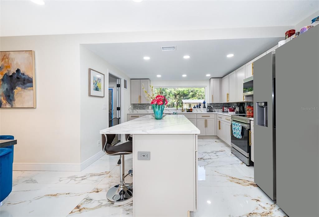Interior, Kitchen, Marble, Recessed Lighting