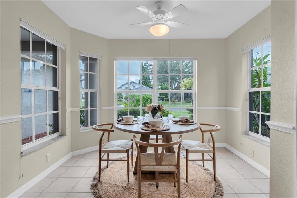 Dining room, Interior