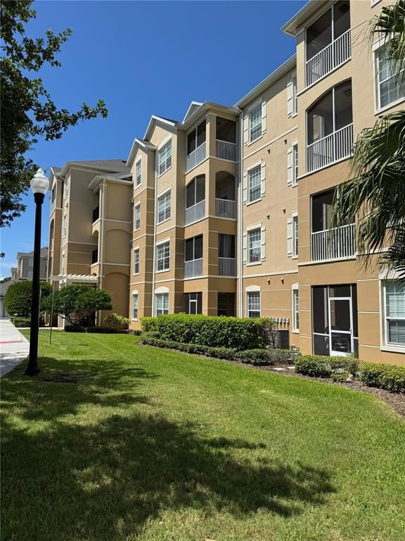Backyard, Exterior, Facade, Condo Building