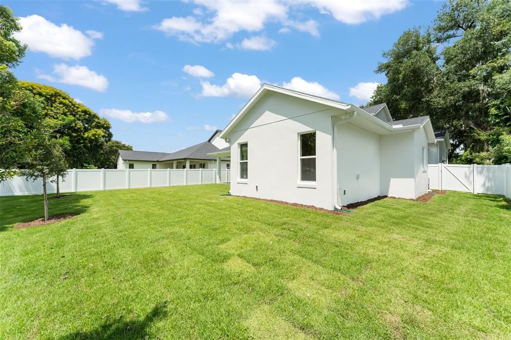 Backyard, Exterior