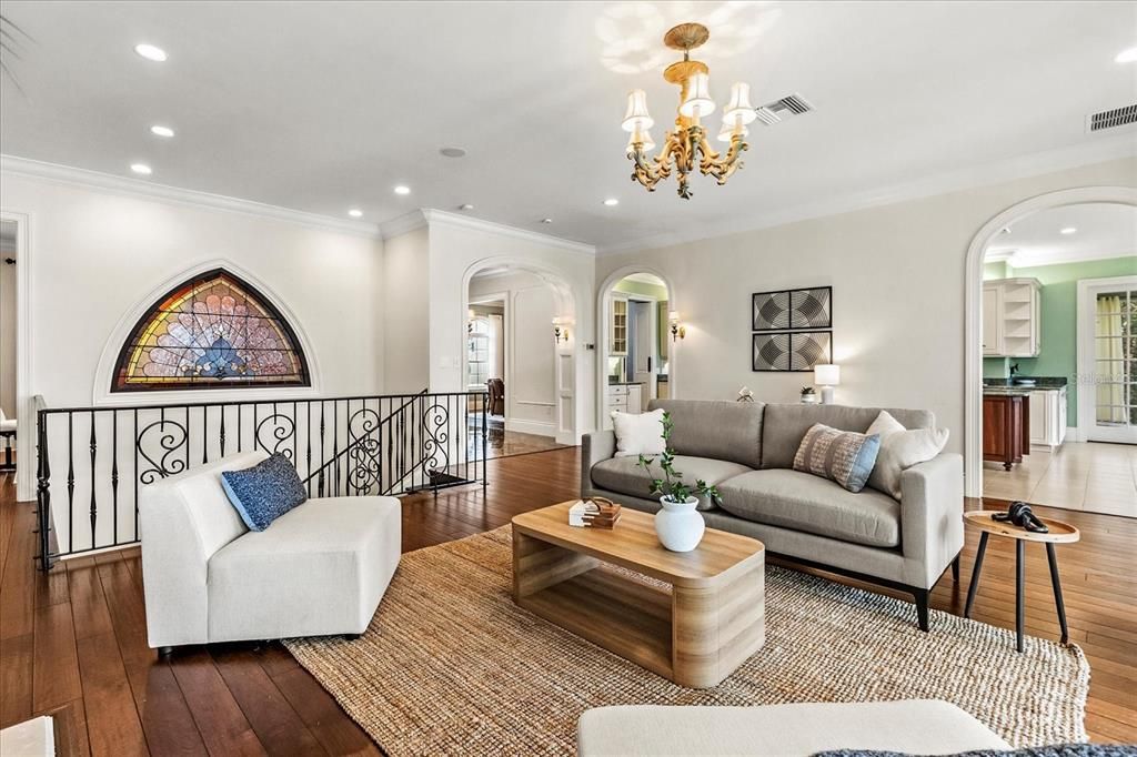 Chandelier, Interior, Living room, Recessed Lighting, Wood Texture Flooring