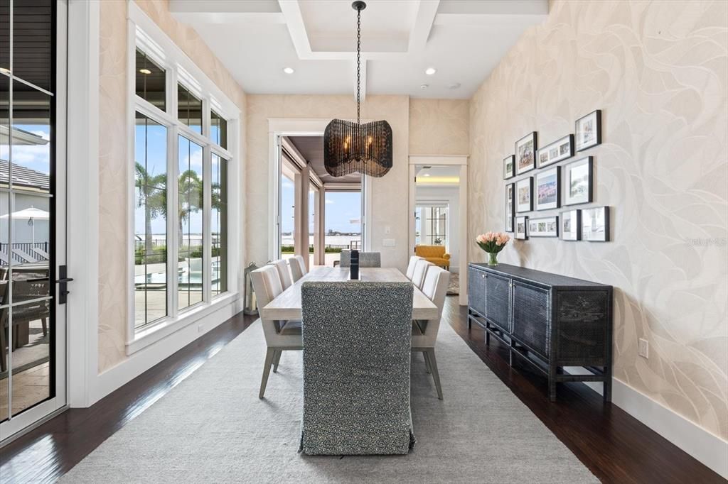 Dining room, Interior, Kitchen, Recessed Lighting