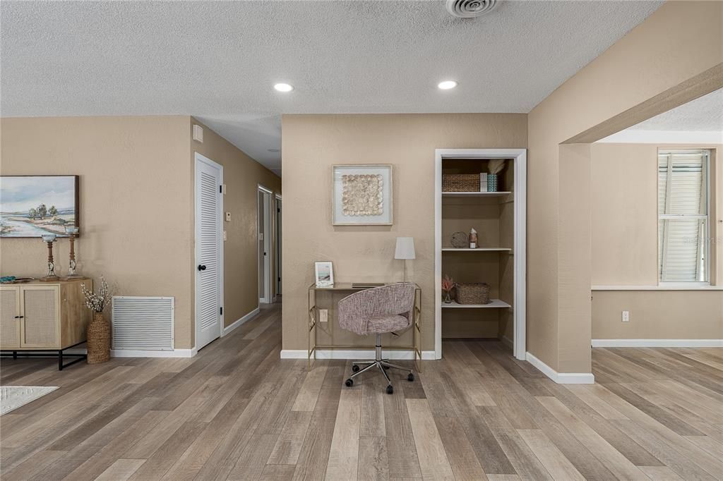 Home Office, Interior, Recessed Lighting, Wood Texture Flooring