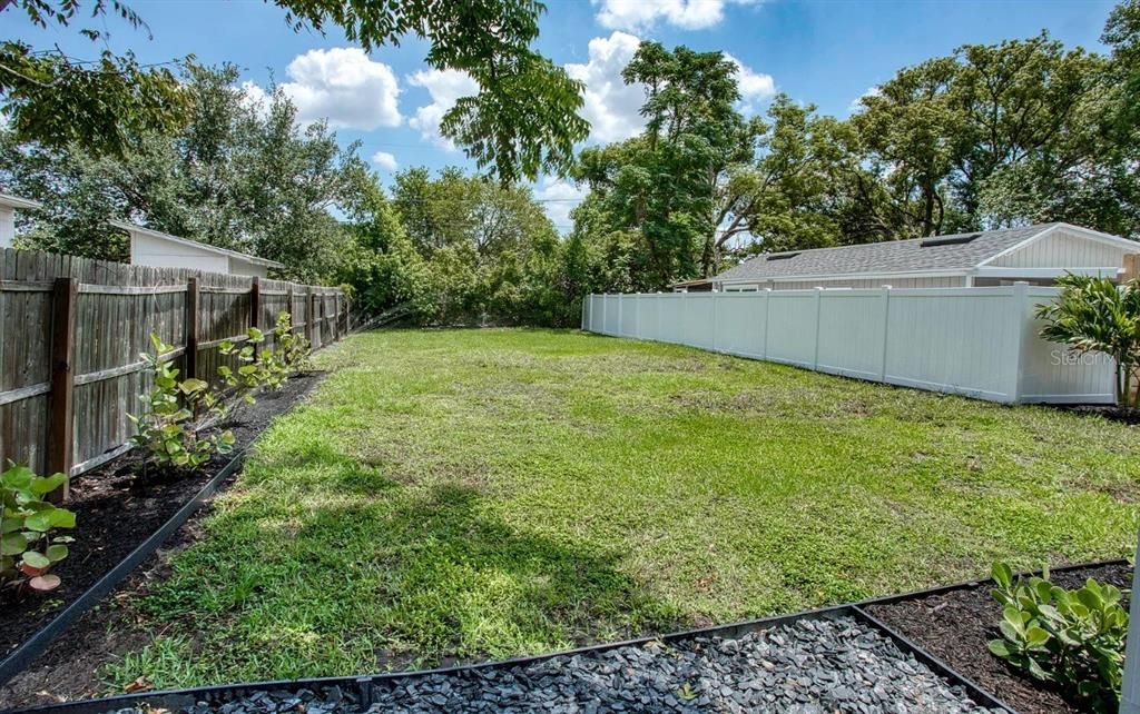 Backyard, Exterior