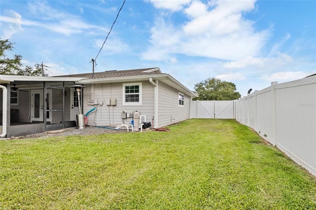 Backyard, Exterior