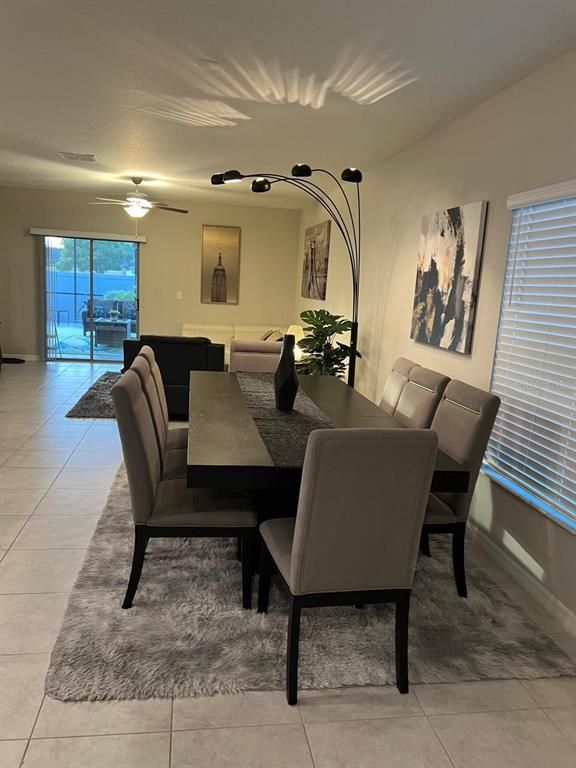 Dining room, Interior
