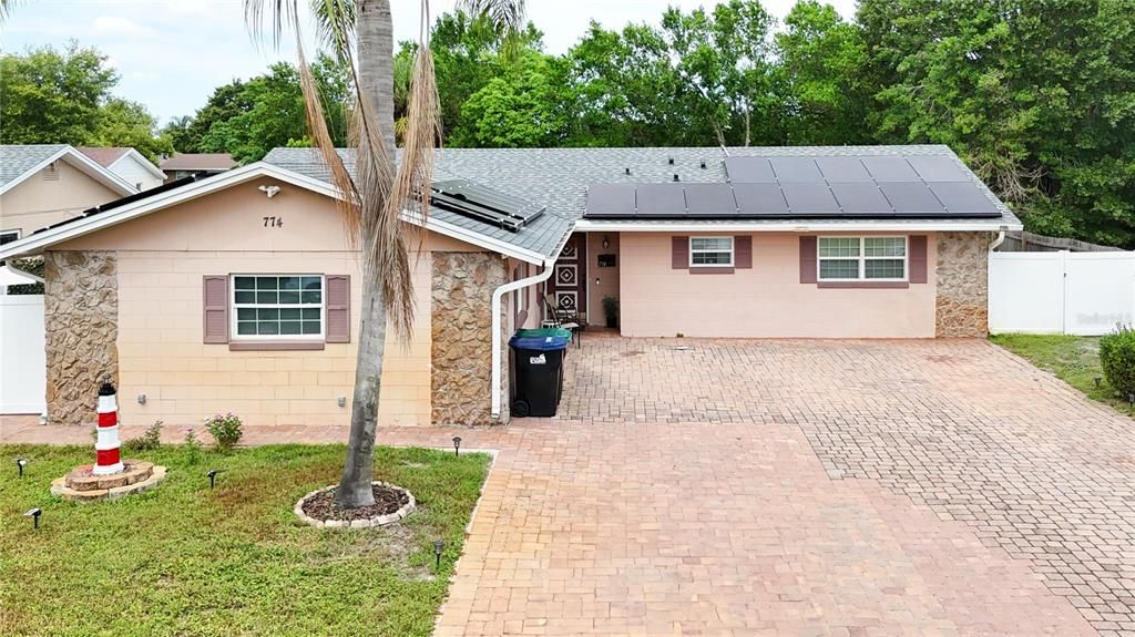 Exterior, Solar Panels