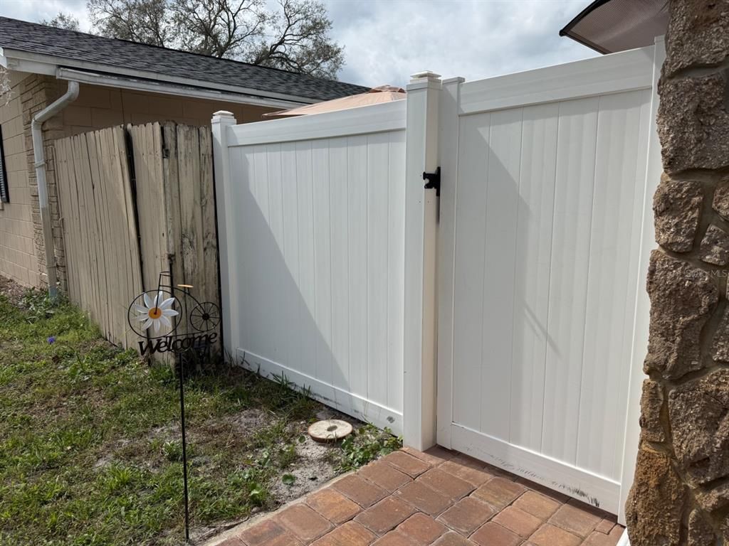 Backyard, Exterior