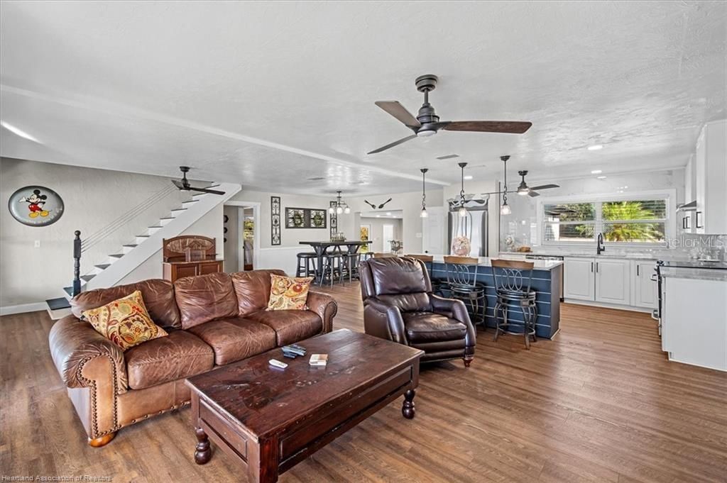 Dining room, Interior, Kitchen, Living room, Pendant Lights, Recessed Lighting, Wood Texture Flooring
