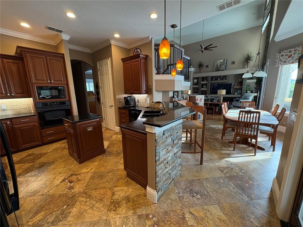 Dining room, Interior, Kitchen, Pendant Lights, Recessed Lighting