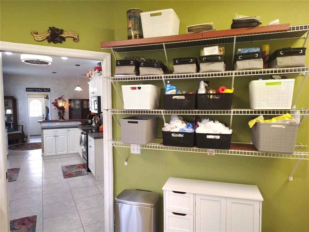Interior, Kitchen, Pendant Lights, Washer