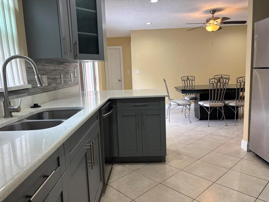 Dining room, Interior, Kitchen, Recessed Lighting, Stainless Steel Appliances