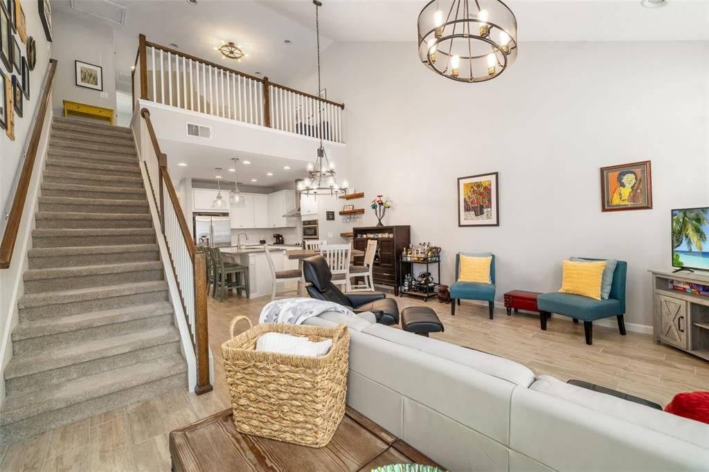 Interior, Kitchen, Living room, Pendant Lights, Recessed Lighting, Wood Texture Flooring