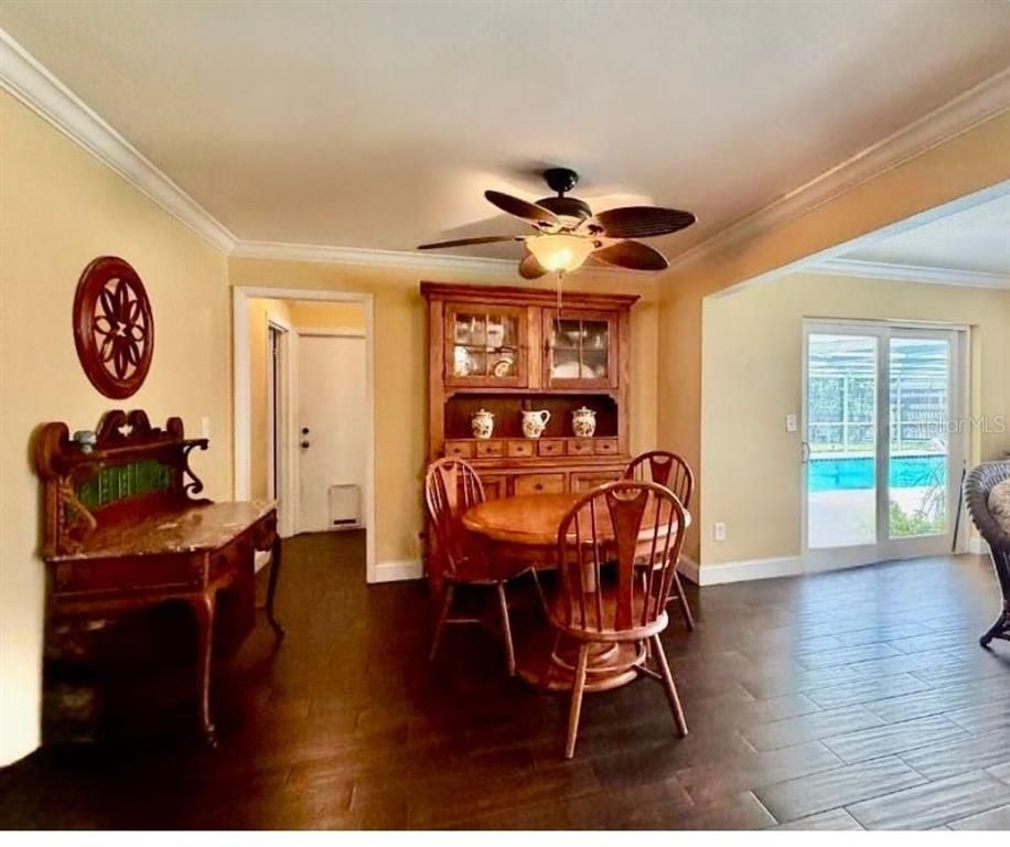 Dining room, Interior, Wood Texture Flooring