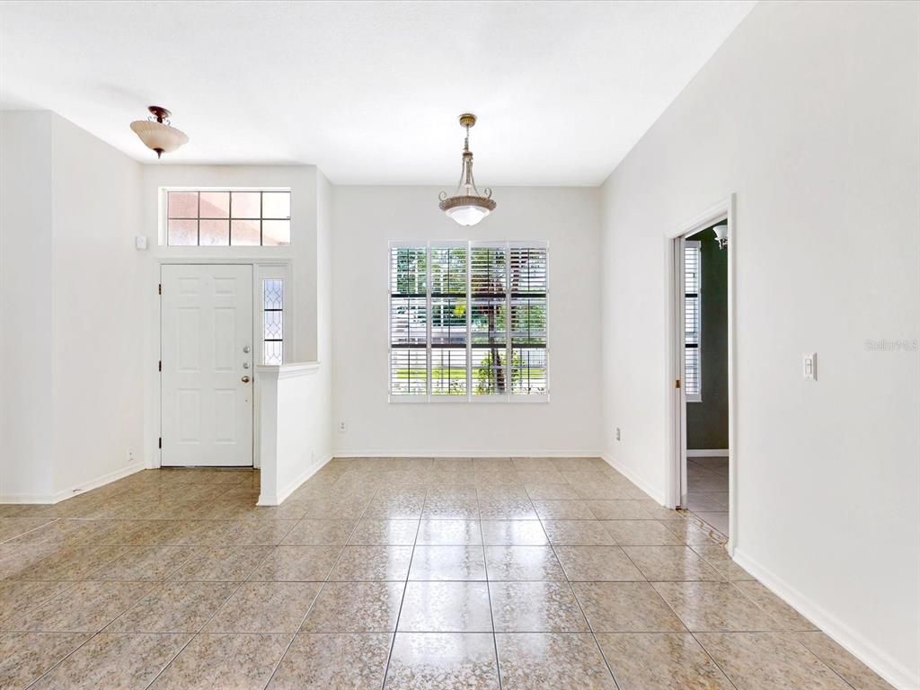 Empty room, Interior, Pendant Lights