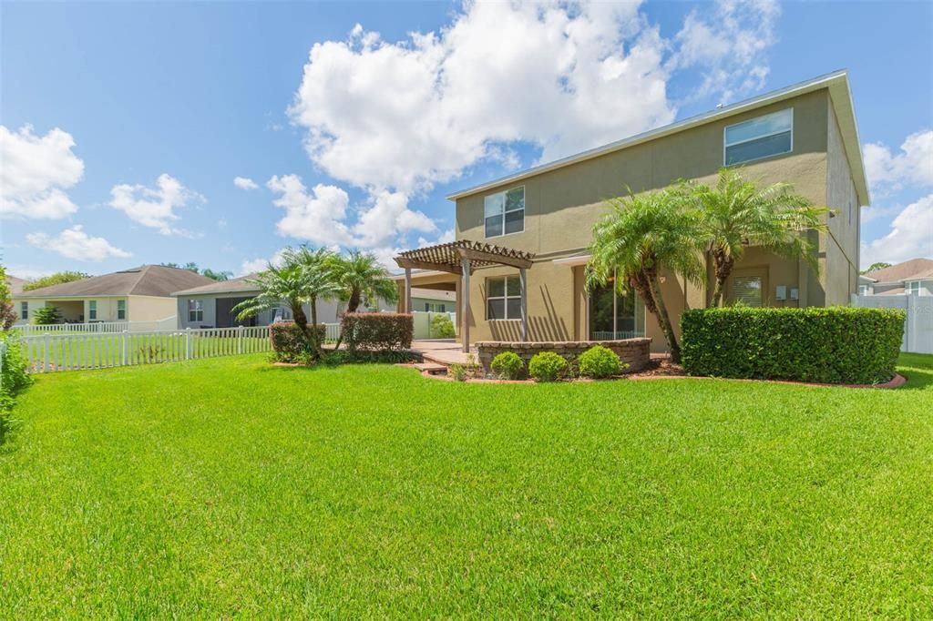 Backyard, Exterior