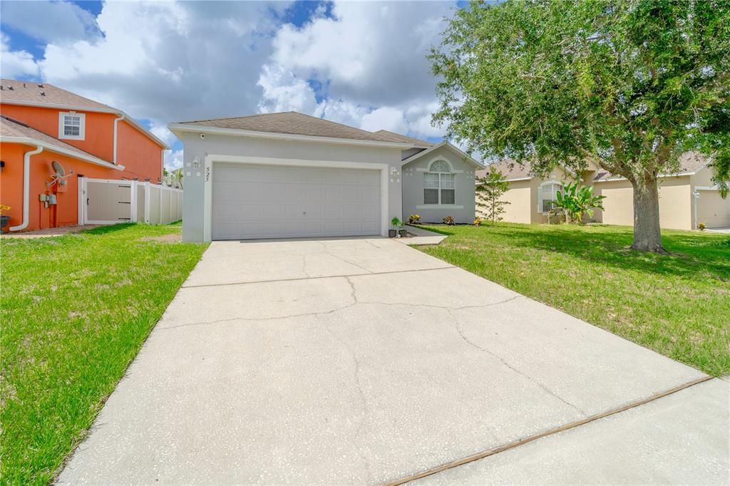 Detached Garage, Exterior