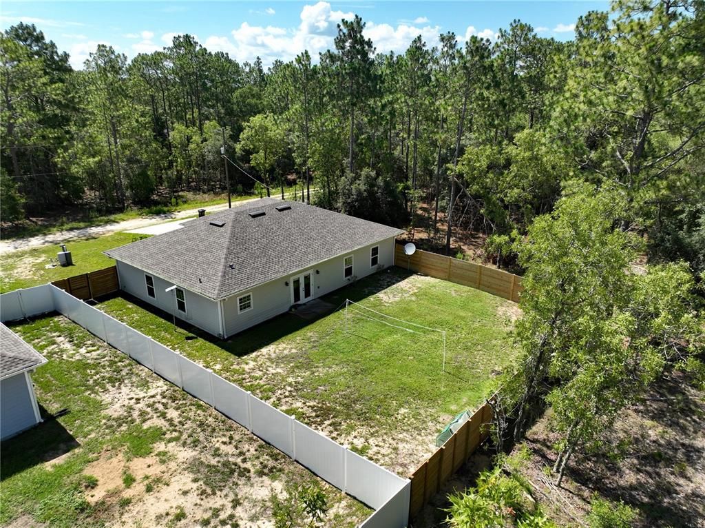 Exterior, Drone