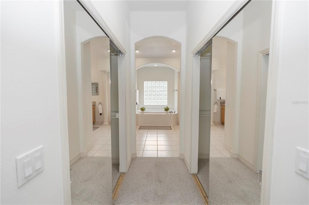 Bathroom, Interior, Recessed Lighting