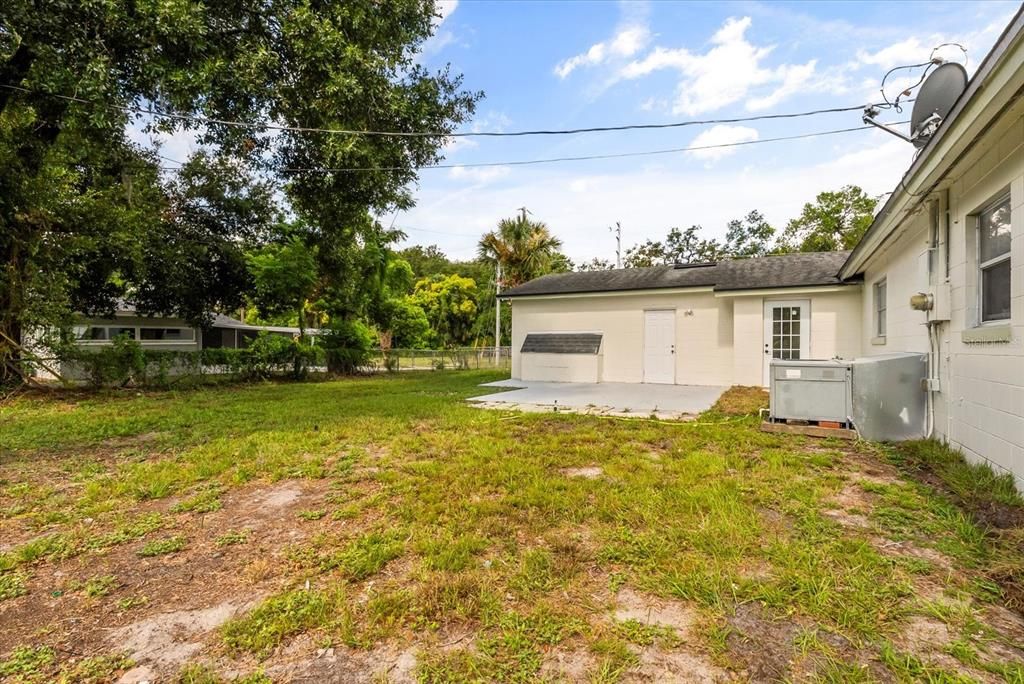 Backyard, Detached Garage, Exterior