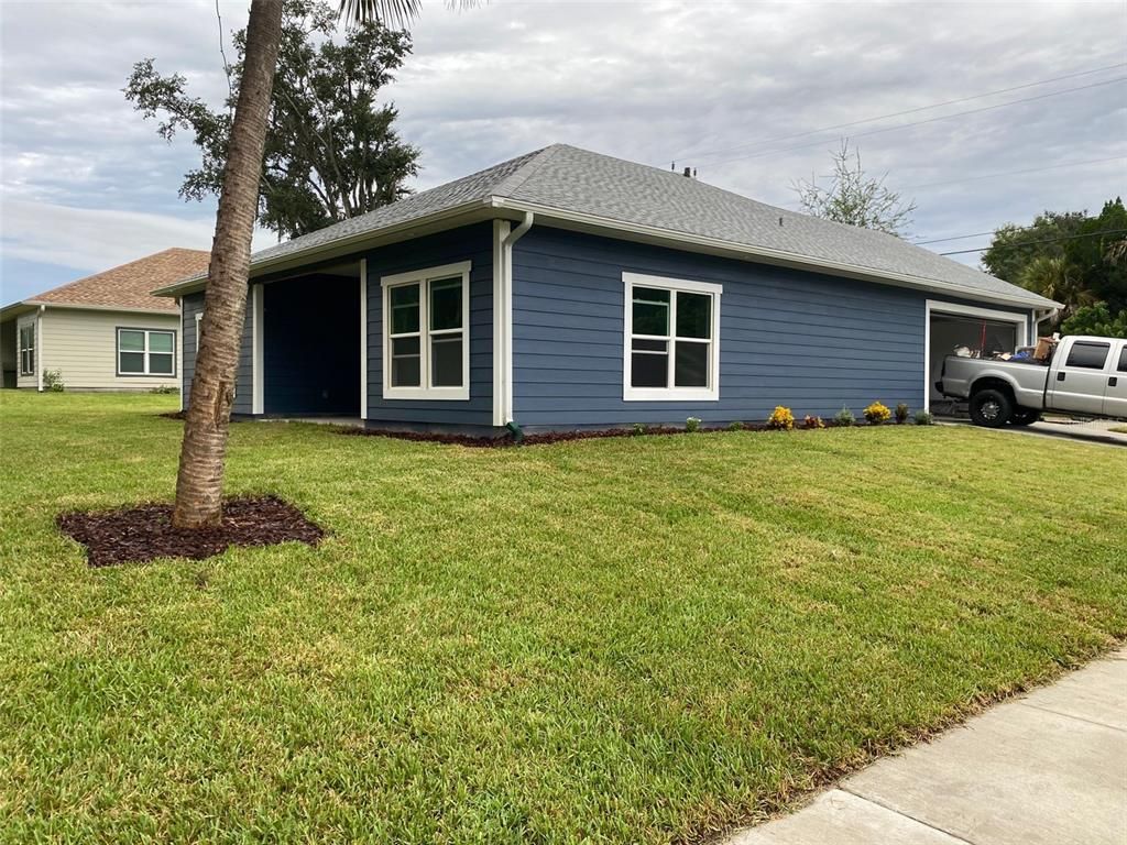 Backyard, Exterior