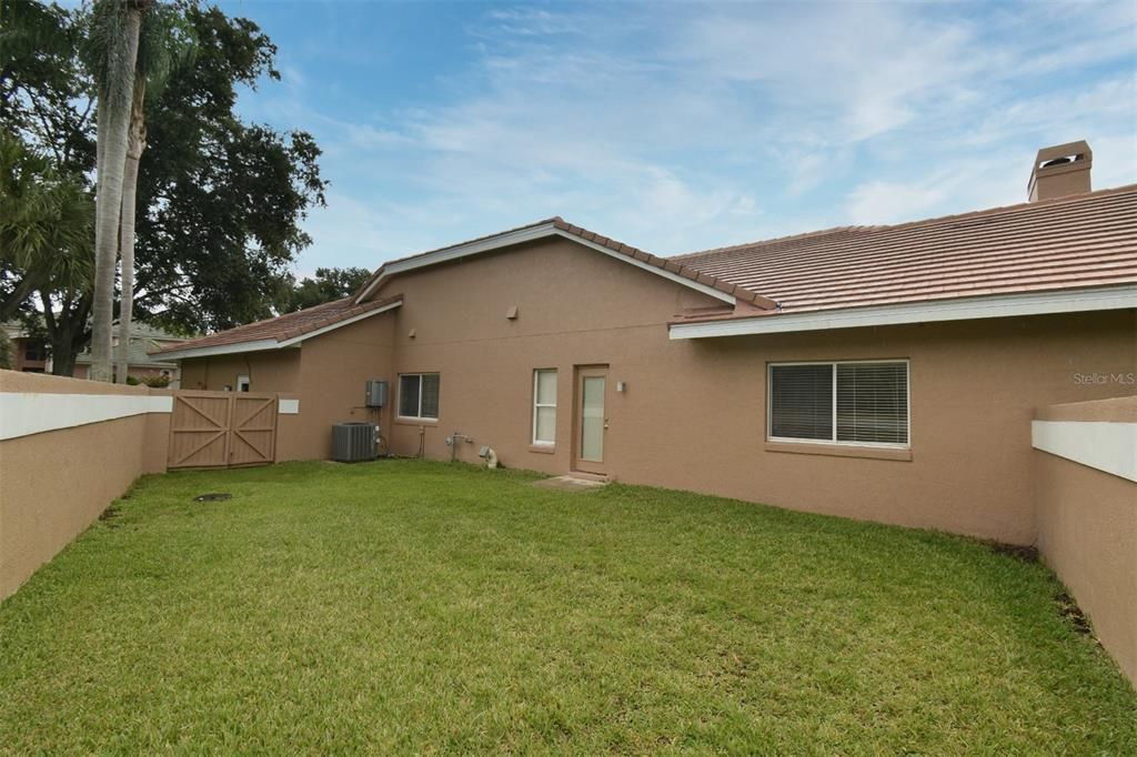 Backyard, Exterior