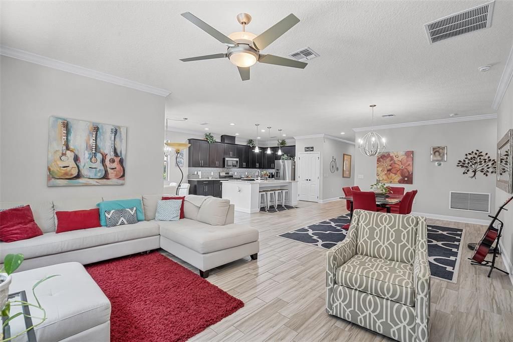 Dining room, Interior, Kitchen, Living room, Pendant Lights, Recessed Lighting, Stainless Steel Appliances, Wood Texture Flooring