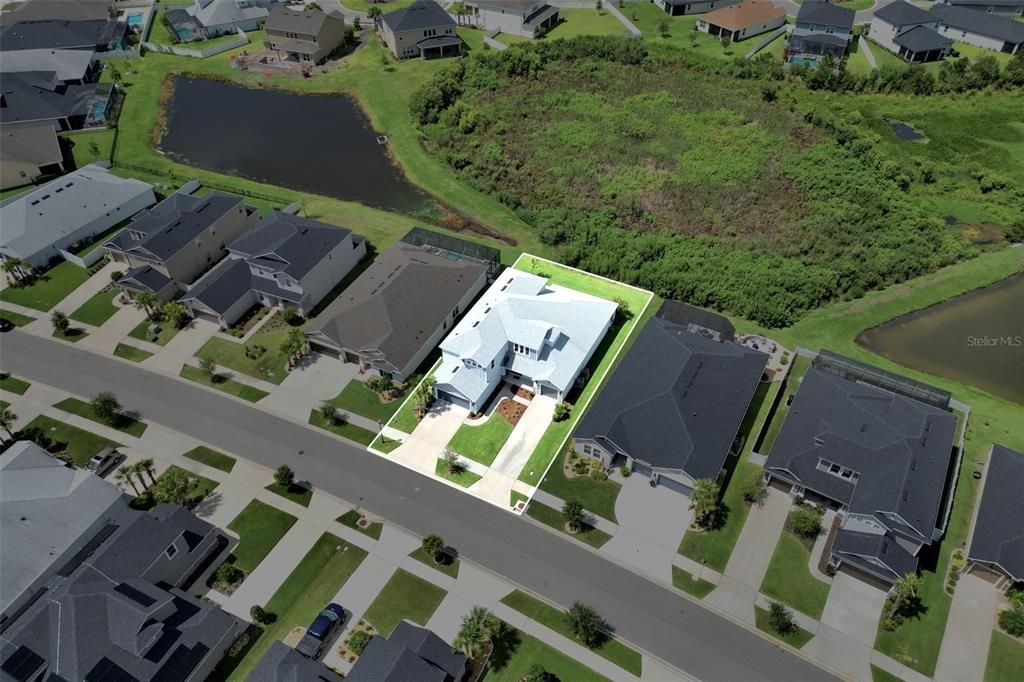 Exterior, Drone