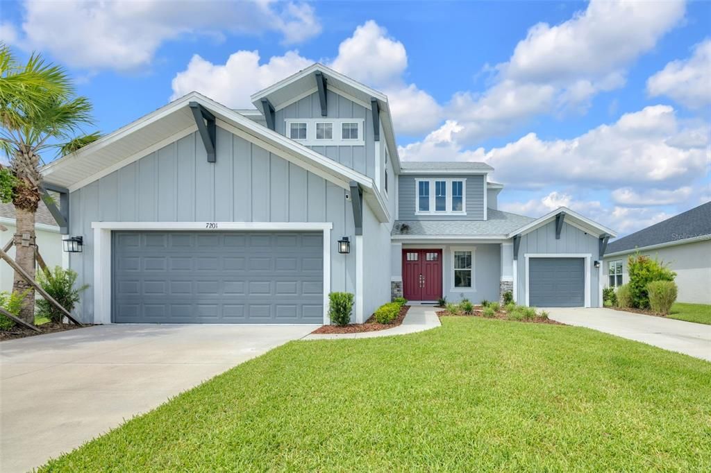 Attached, Exterior, Facade, Farmhouse
