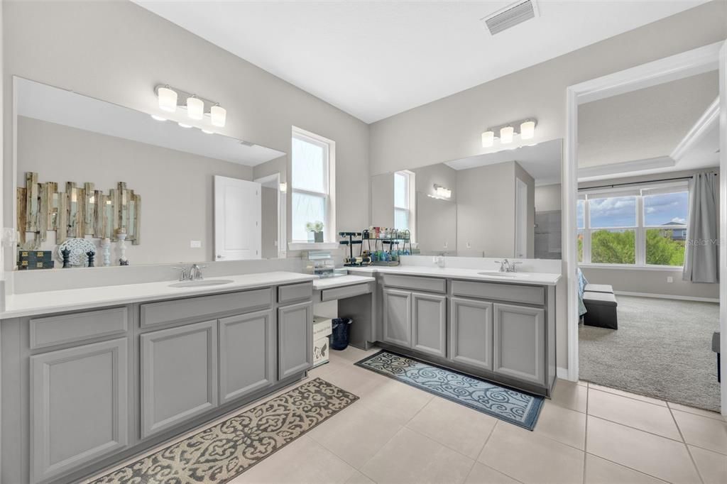 Bathroom, Dual Sink Vanities, Interior