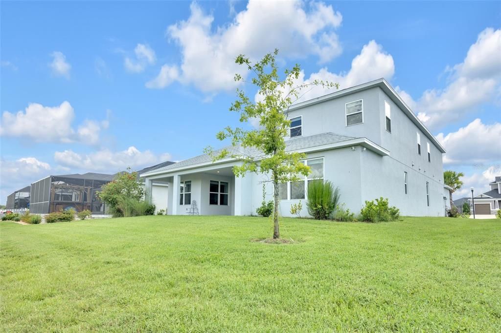 Backyard, Exterior