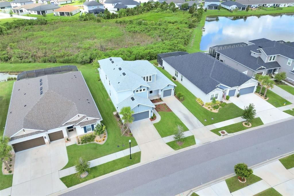 Exterior, Drone
