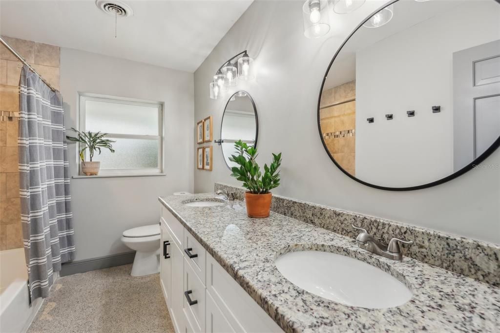 Bathroom, Dual Sink Vanities, Interior