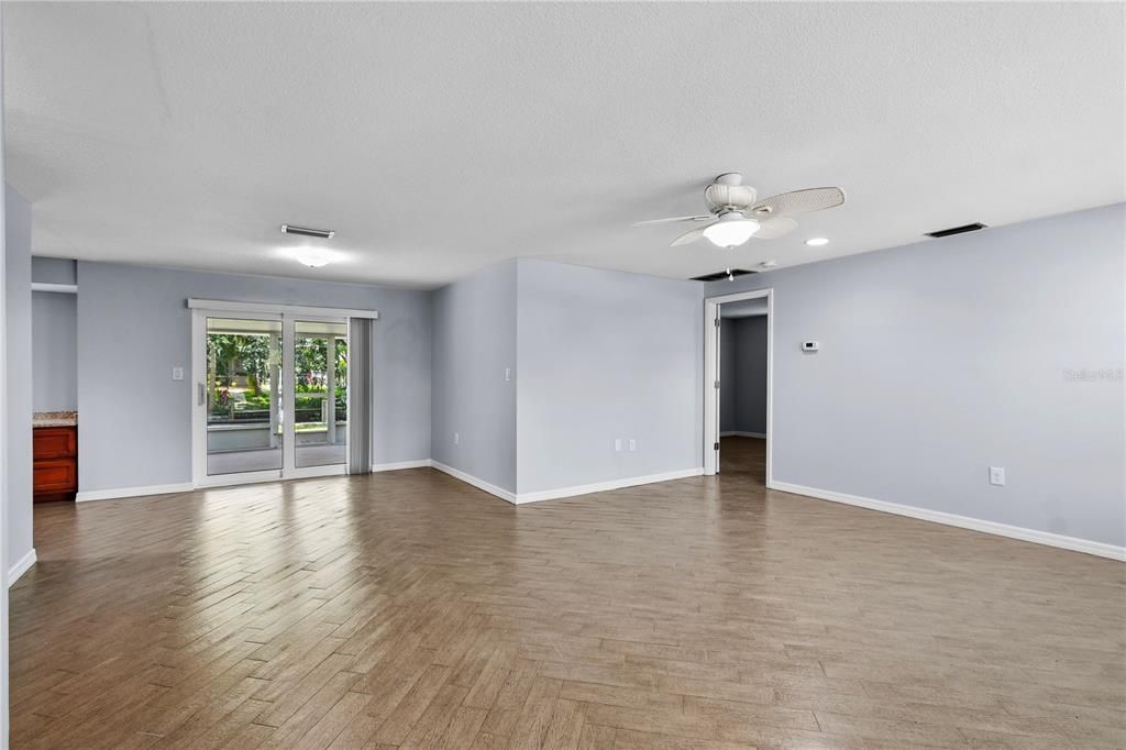 Empty room, Interior, Recessed Lighting, Wood Texture Flooring