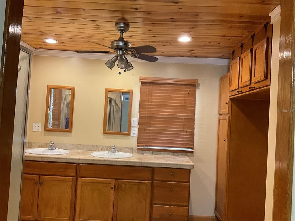 Bathroom, Dual Sink Vanities, Interior, Recessed Lighting, Wooden Ceilings