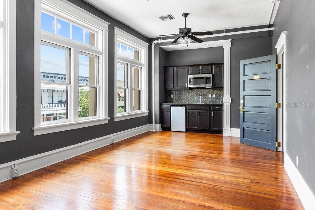 Interior, Kitchen, Wood Texture Flooring