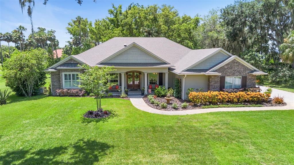 Backyard, Exterior, Facade, Ranch