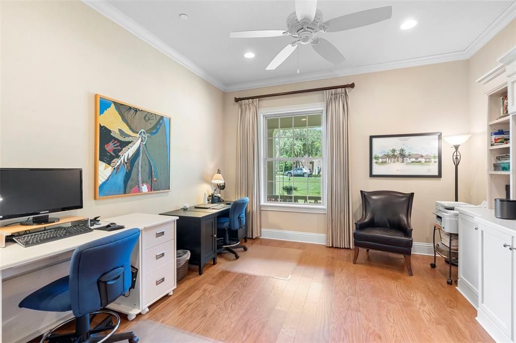 Home Office, Interior, Recessed Lighting, Wood Texture Flooring
