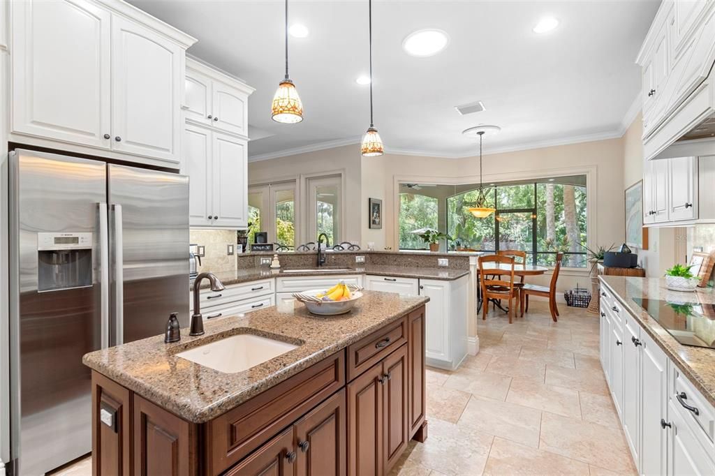 Dining room, Interior, Kitchen, Pendant Lights, Recessed Lighting, Stainless Steel Appliances