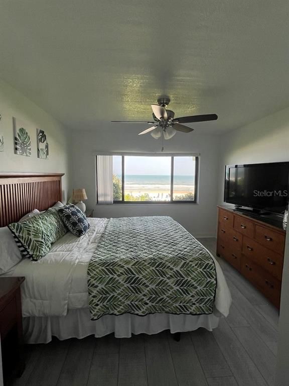 Bedroom, Interior, Water, Wood Texture Flooring