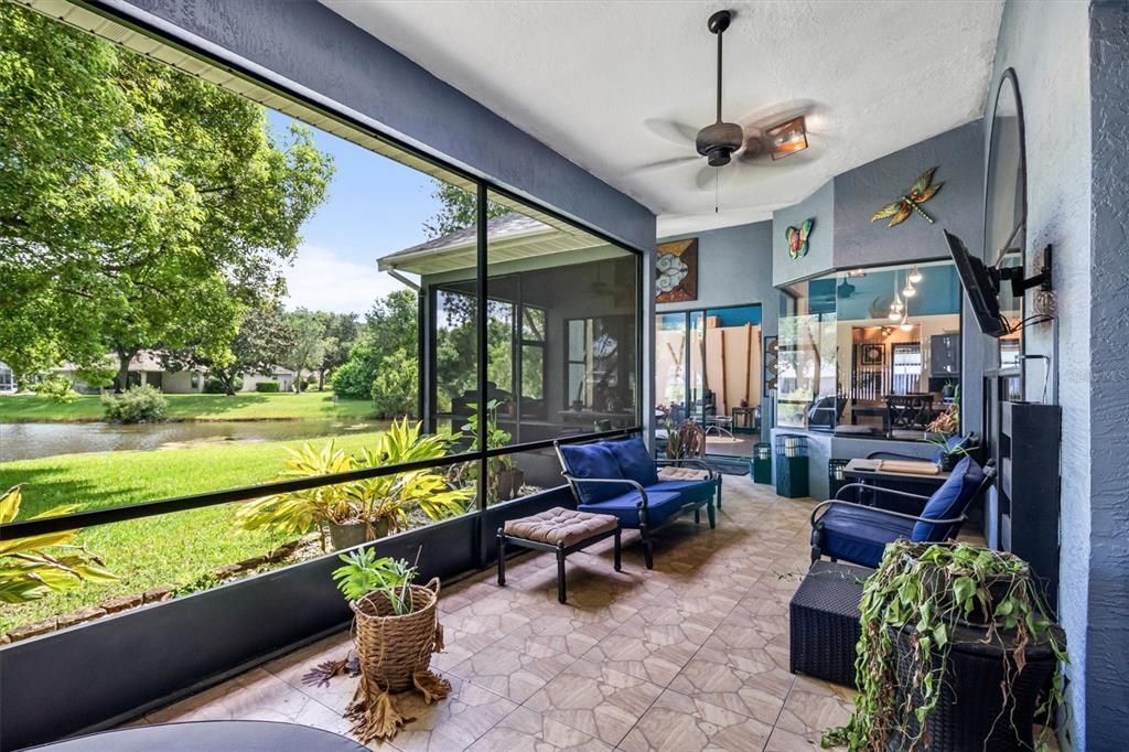 Interior, Sun Room, Water