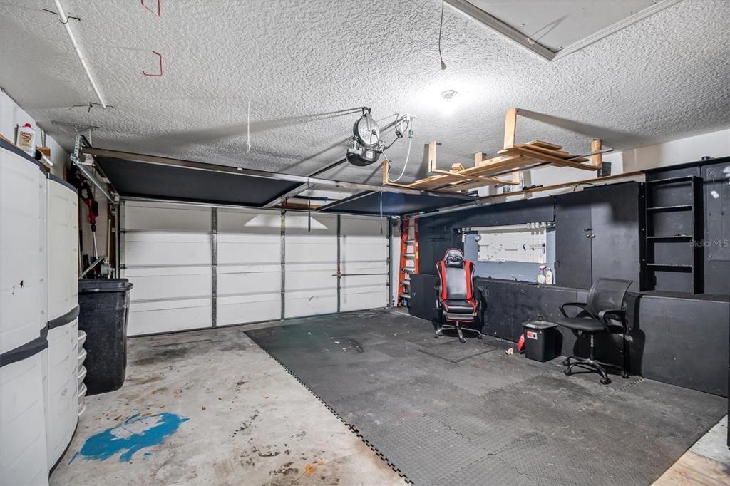Fitness Equipment, Garage, Interior