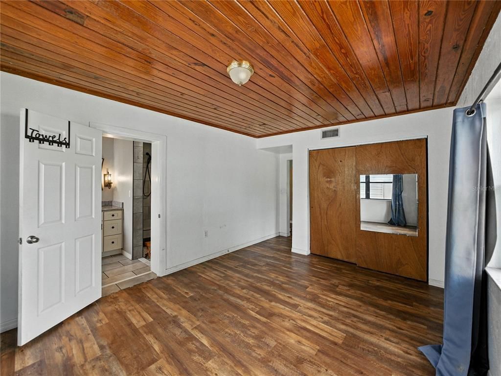 Empty room, Interior, Wooden Ceilings, Wood Texture Flooring